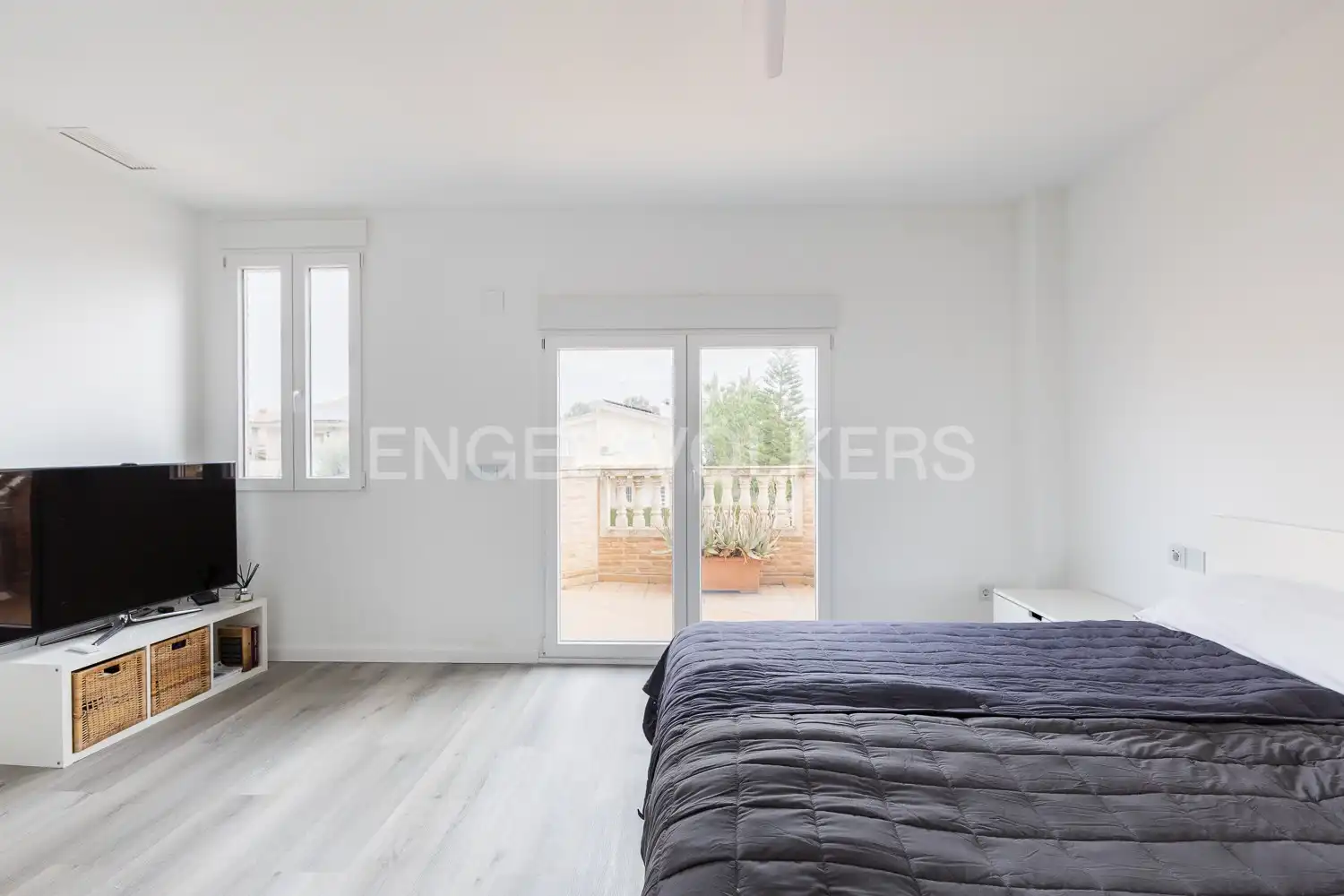 Bedroom of Houses for sale in L'Eliana  with Air Conditioner, Heating and Private garden