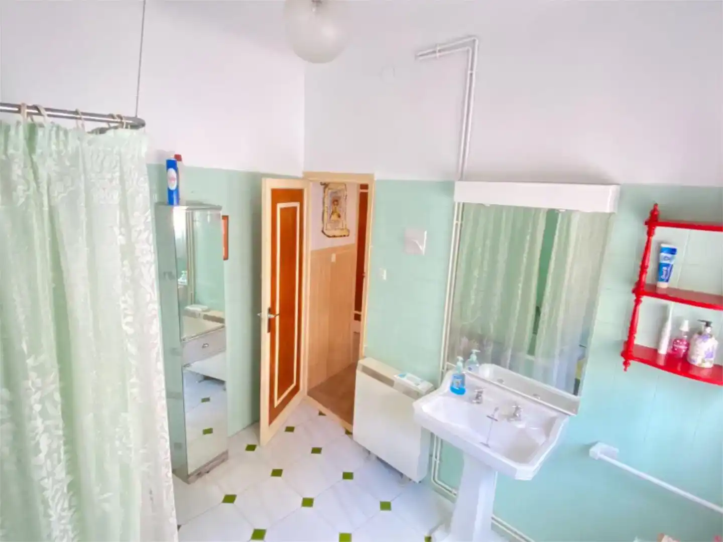 Baño de Piso en venta en Aldea del Rey con Balcón
