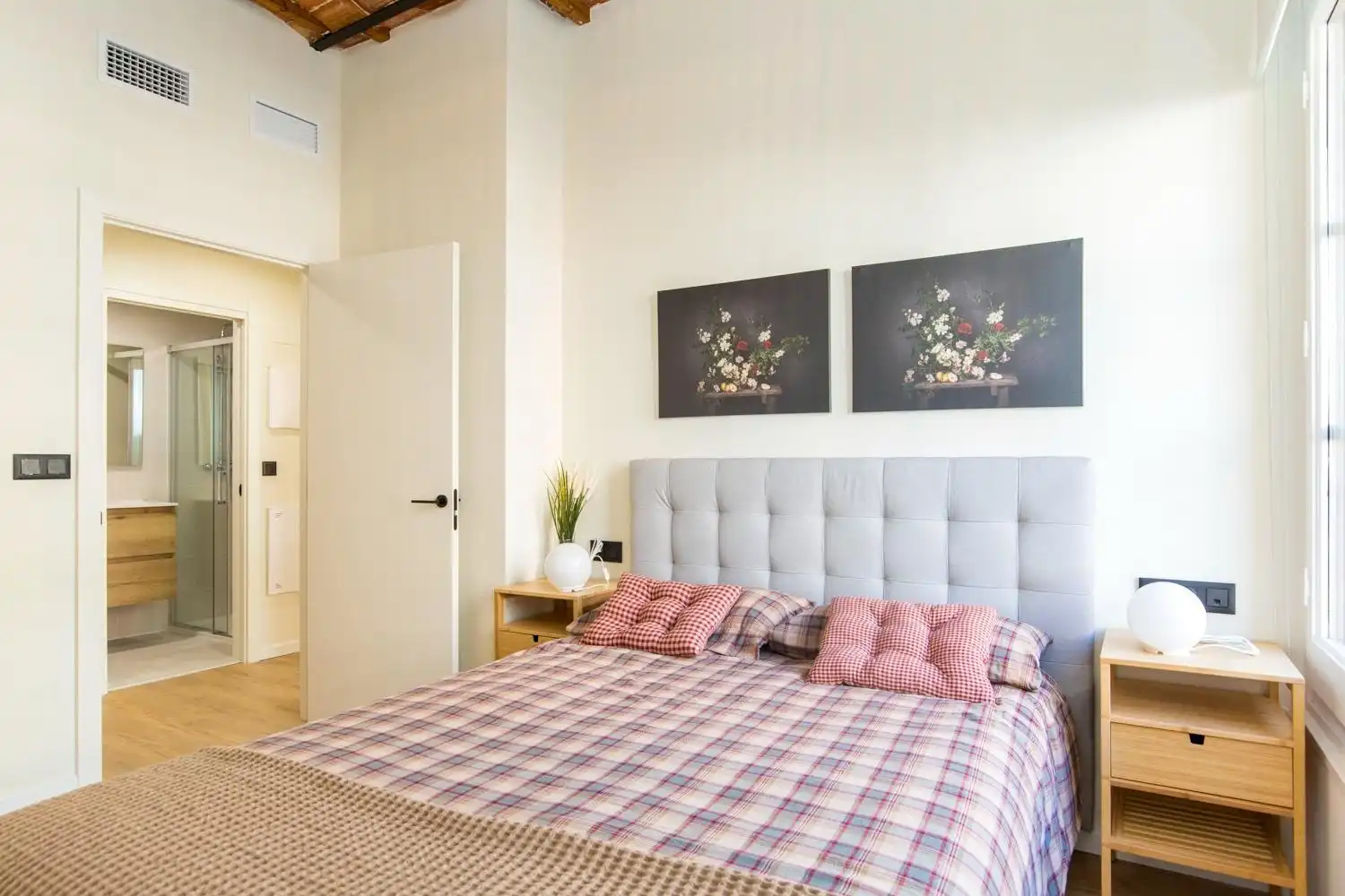 Habitación de Piso de alquiler en Zaragoza con Aire acondicionado, Calefacción y Parquet