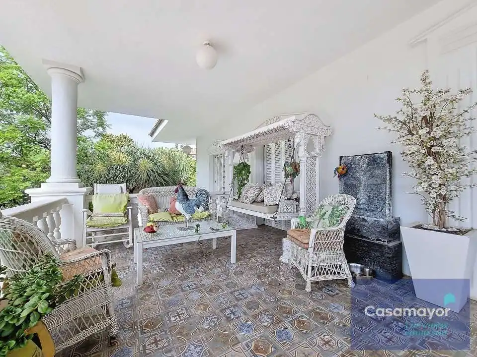 Houses for sale in Sol y Luz