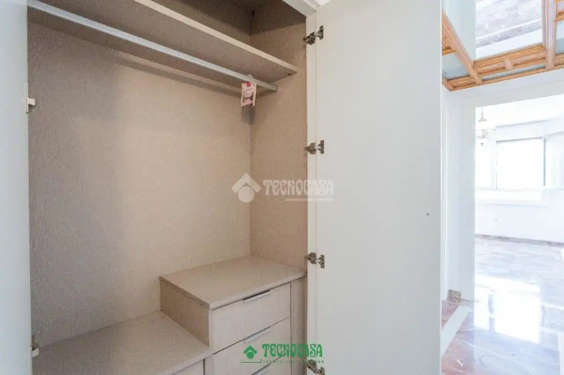 Habitación de Piso en venta en Almería con Aire acondicionado
