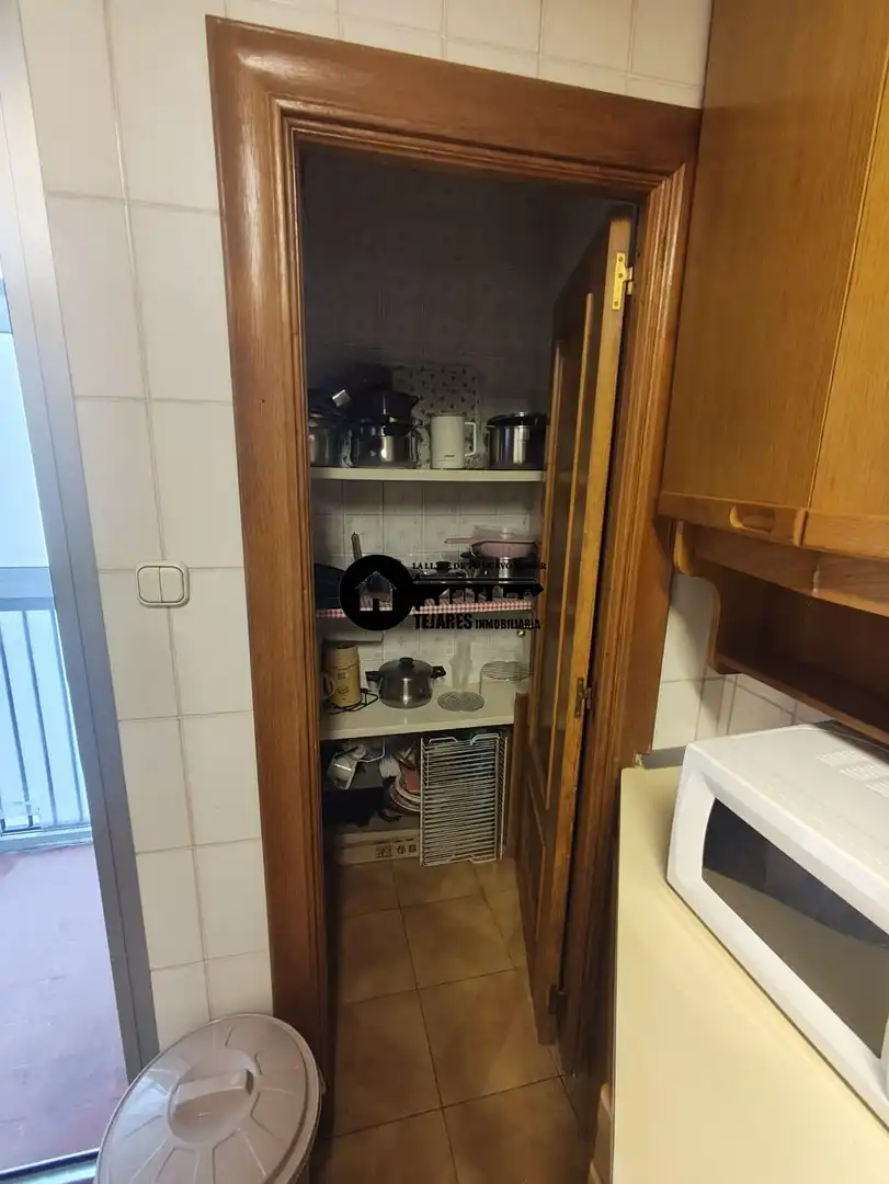Kitchen of Flat for rent in Albacete  with Heating, Parquet flooring and Balcony