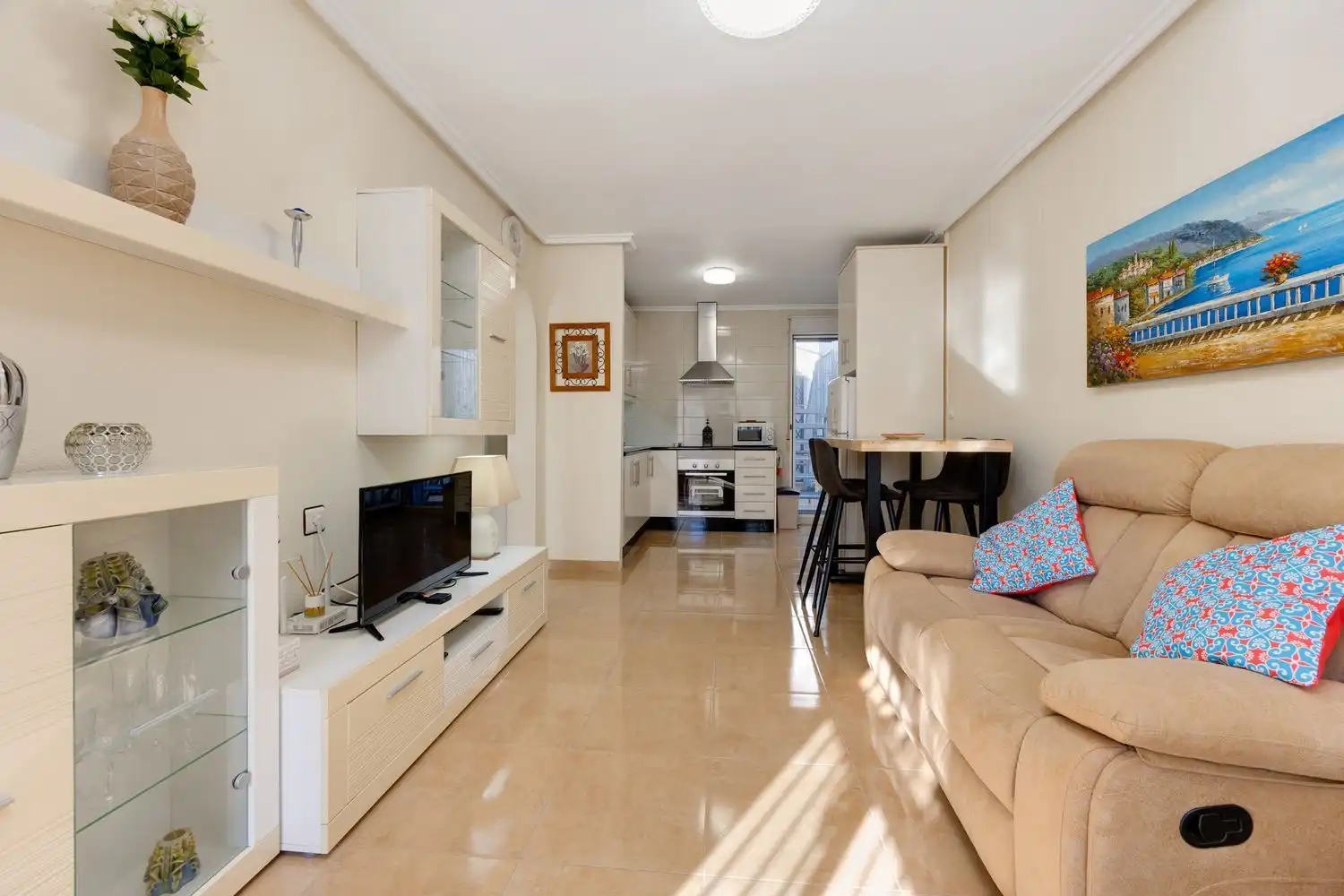 Sala d'estar de Casa o xalet en venda en Zona Carrefour - Urbanizaciones
