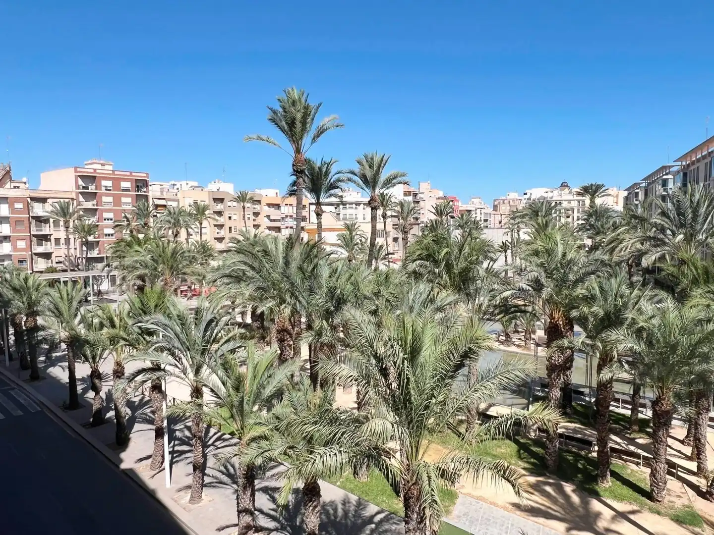 Piso con ascensor en venta en Elche ciudad, imagen 2
