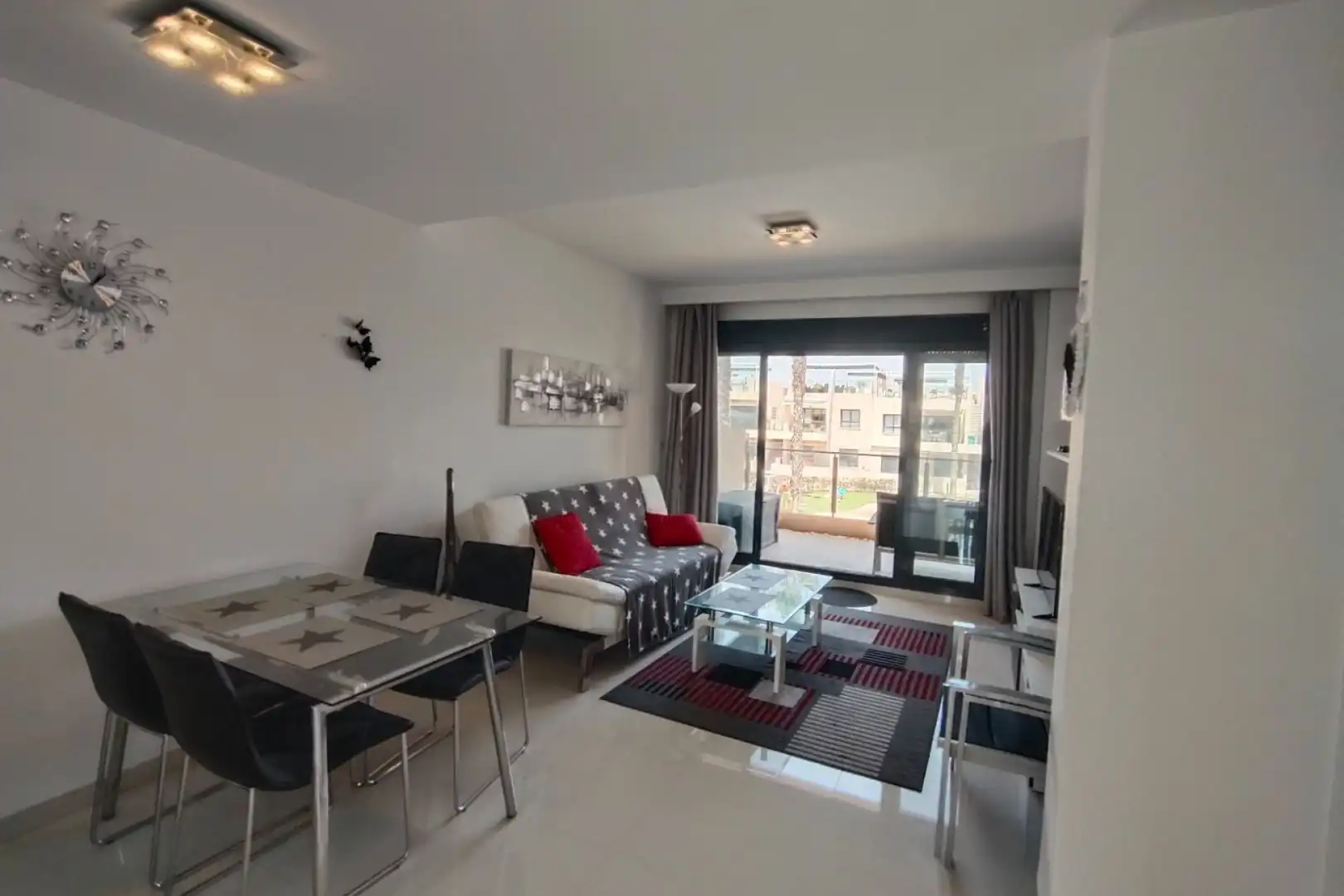 Apartamento con piscina en venta en Pueblo Latino, imagen 4