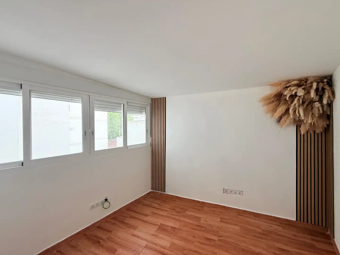Bedroom of Office for rent in Marbella  with Air Conditioner and Balcony