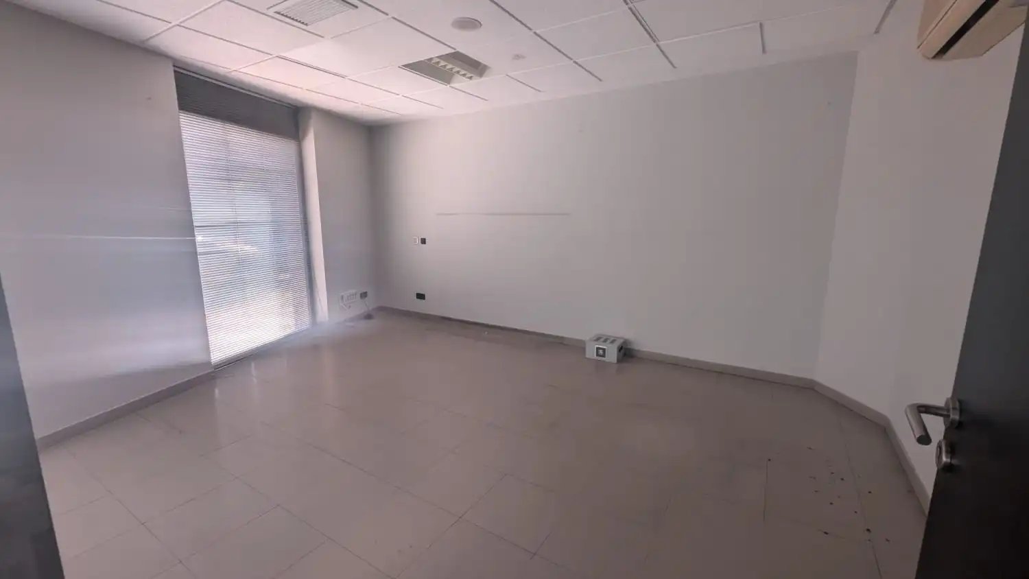 Local comercial en venda a ASENSI, imagen 4