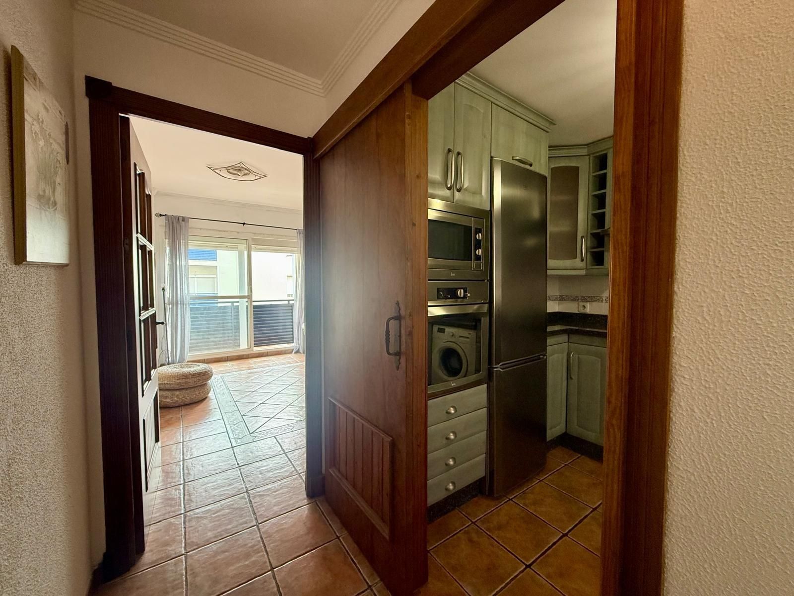 Cuina de Pis en venda en El Puerto de Santa María amb Aire condicionat, Calefacció i Jardí privat