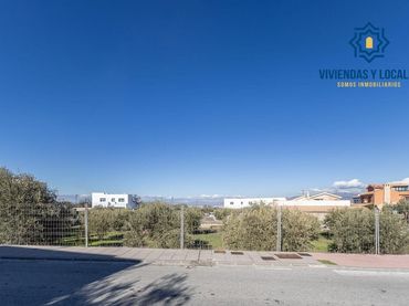 Lands and plots for sale in La Zubia Ciudad