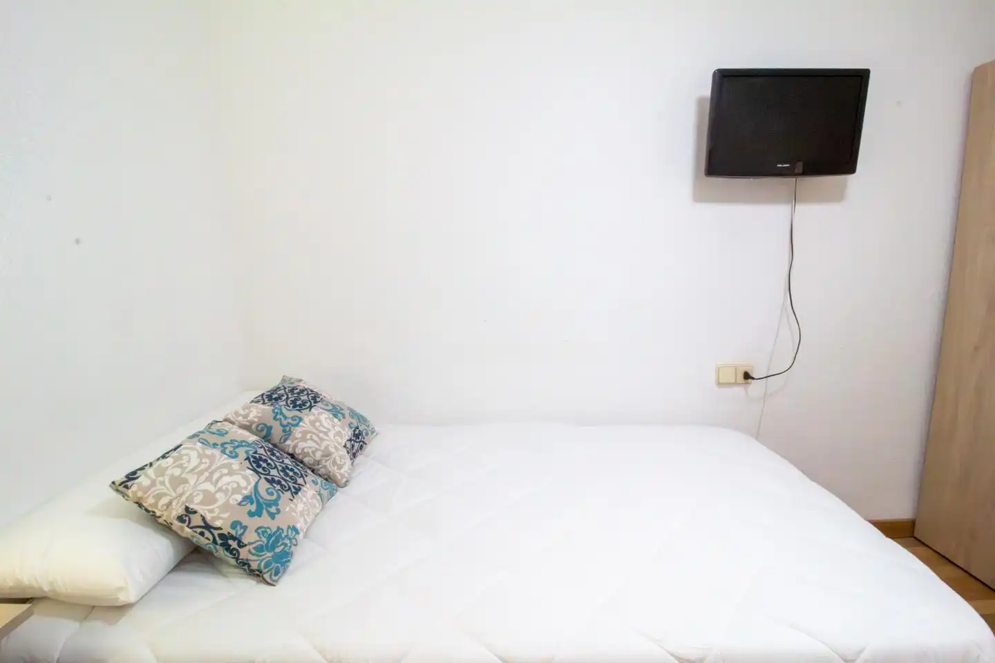 Bedroom of Flat for rent in Valencia  with Air Conditioner and Furnished