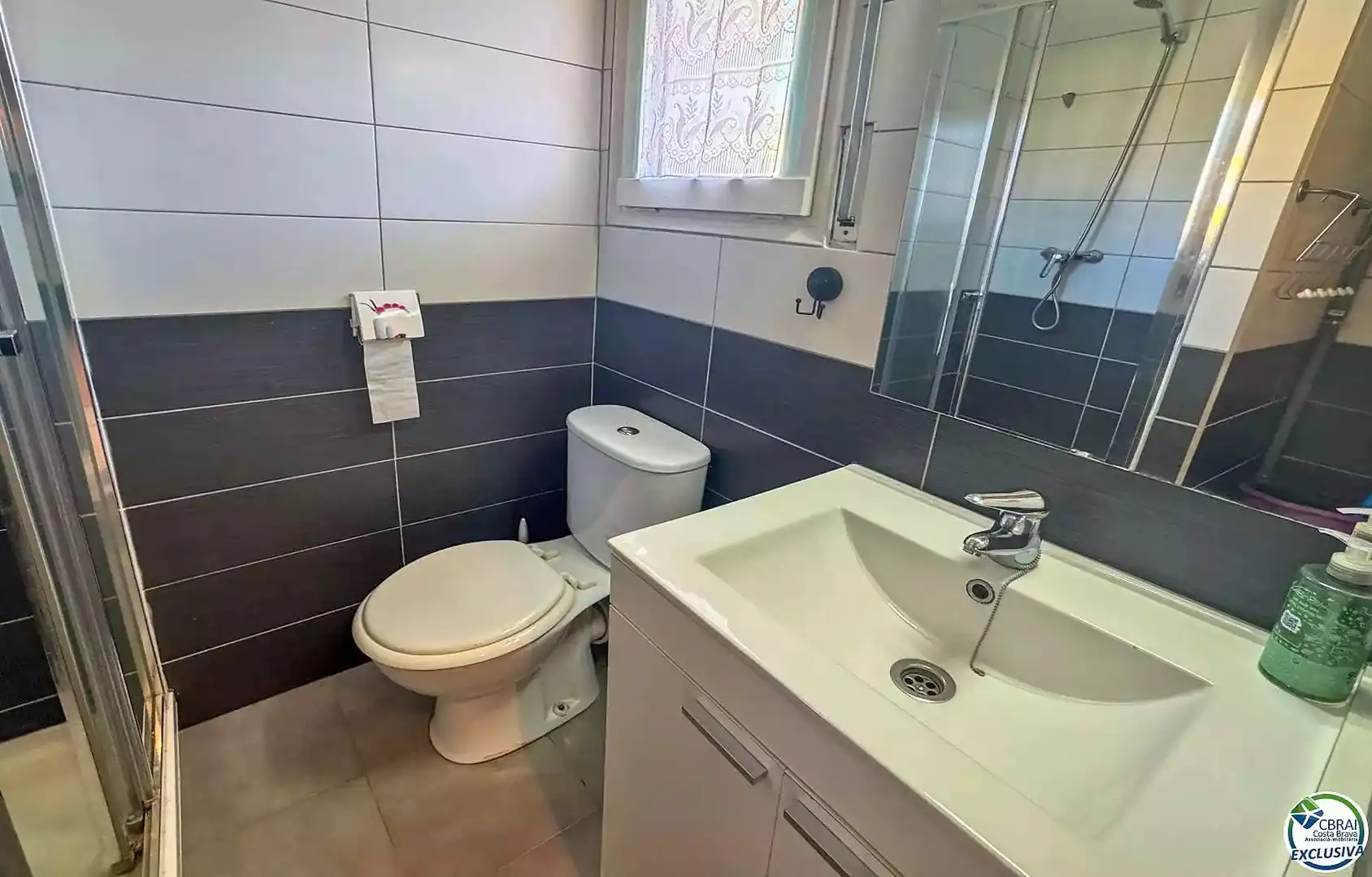 Bathroom of Study for sale in Roses  with Terrace and Furnished