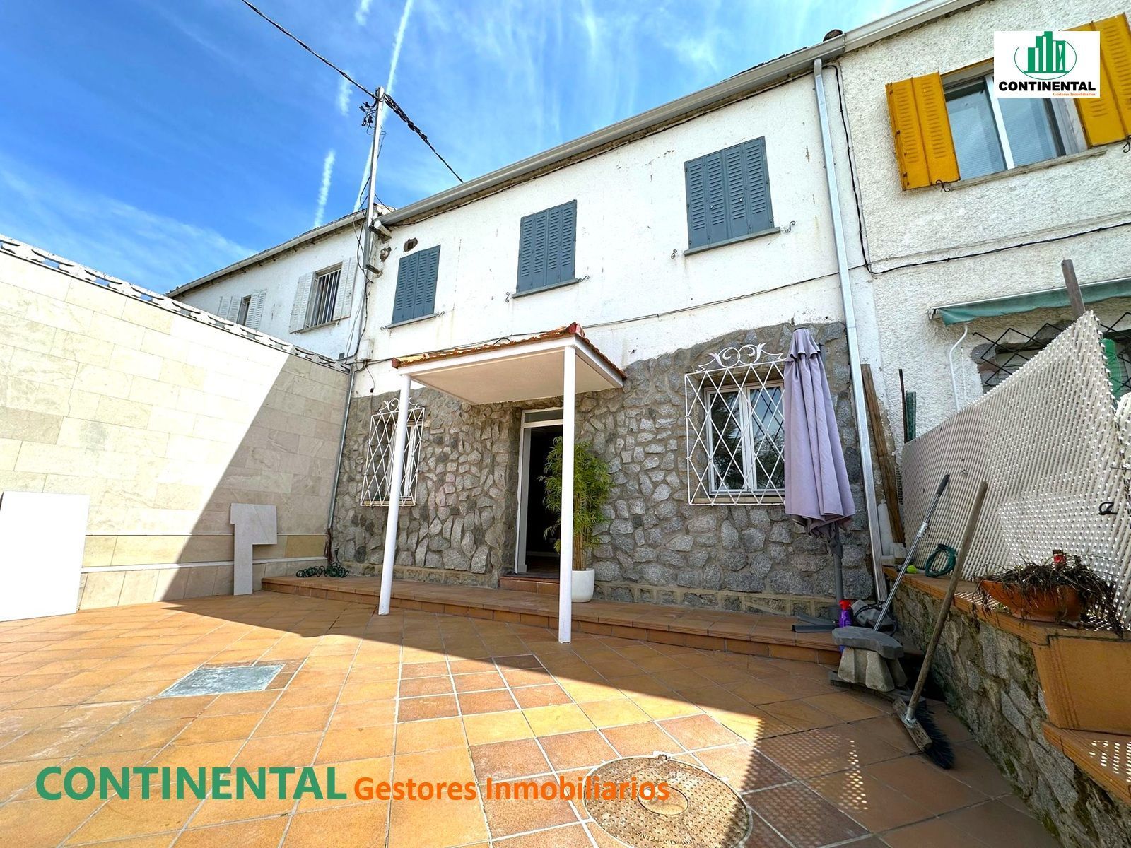 Vista exterior de Casa o xalet en venda en Collado Villalba amb Calefacció i Jardí privat