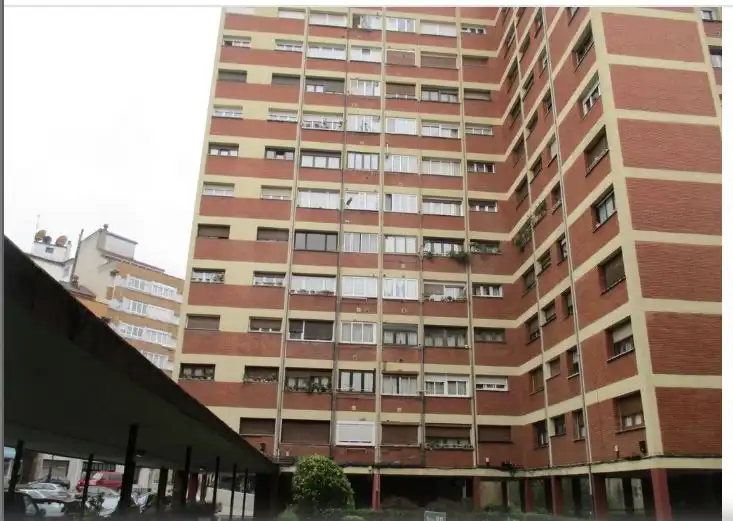 Piso con ascensor en venta en Calle Vázquez de Mella