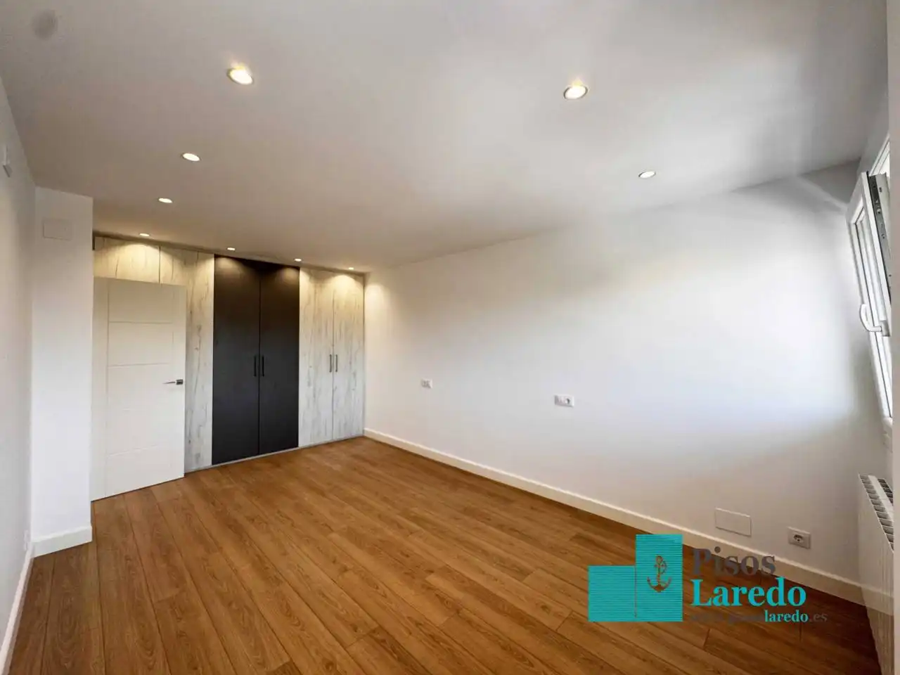 Wohnung zum Verkauf in Laredo mit Heizung