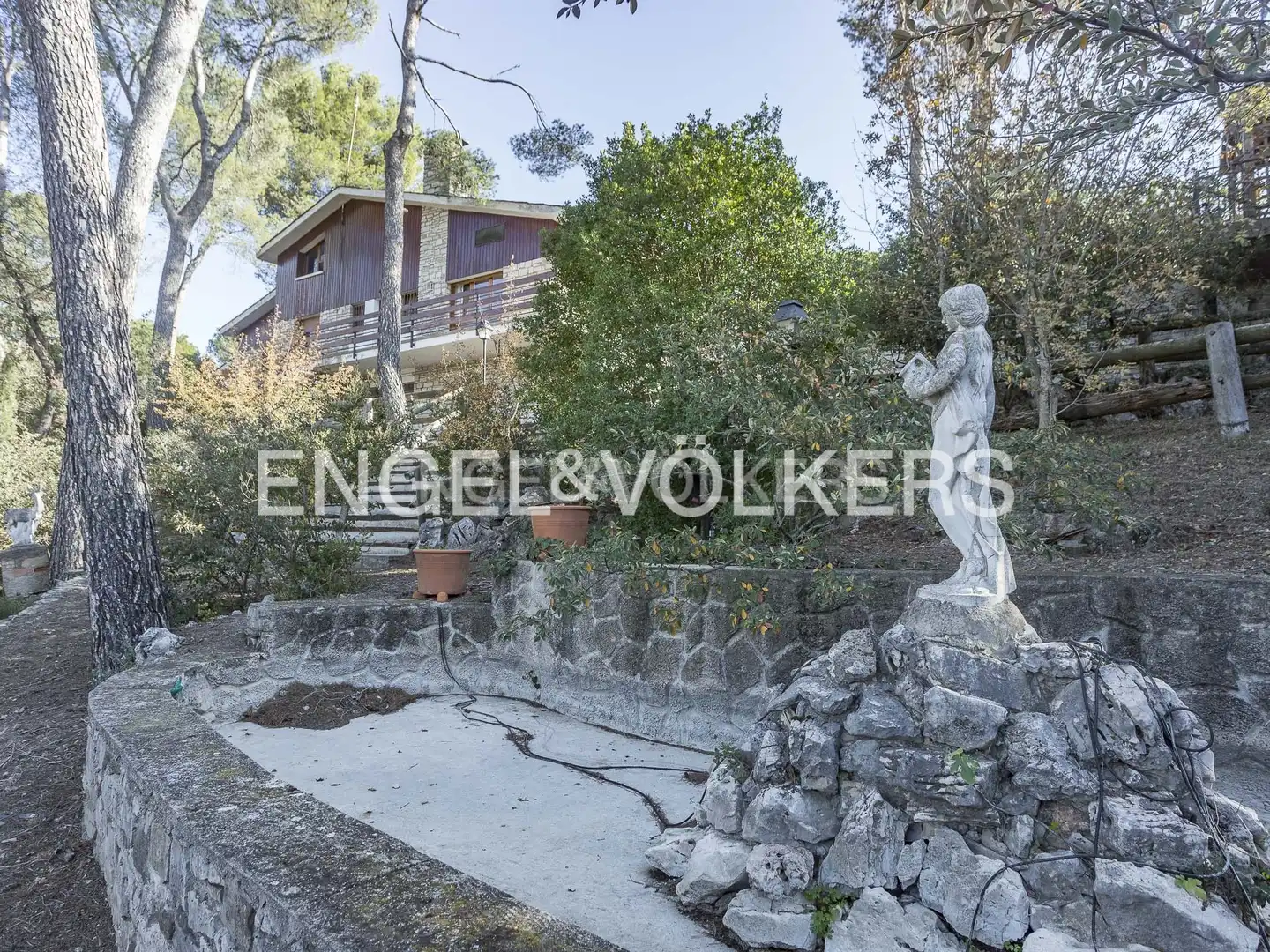 Vista exterior de Casa o chalet en venta en La Pobla de Claramunt con Calefacción, Jardín privado y Terraza