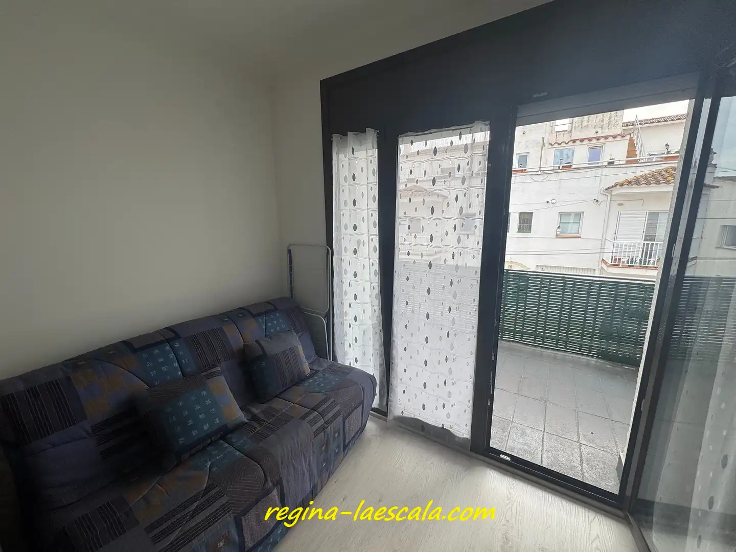 Terraza de Estudio en venta en L'Escala con Terraza, Amueblado y Horno