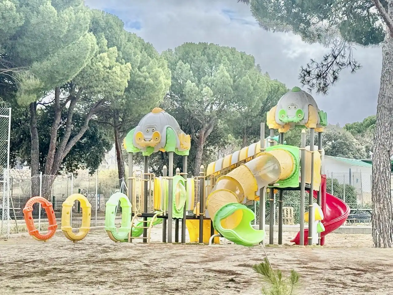 Jardín de Local en venta en Maello con Aire acondicionado