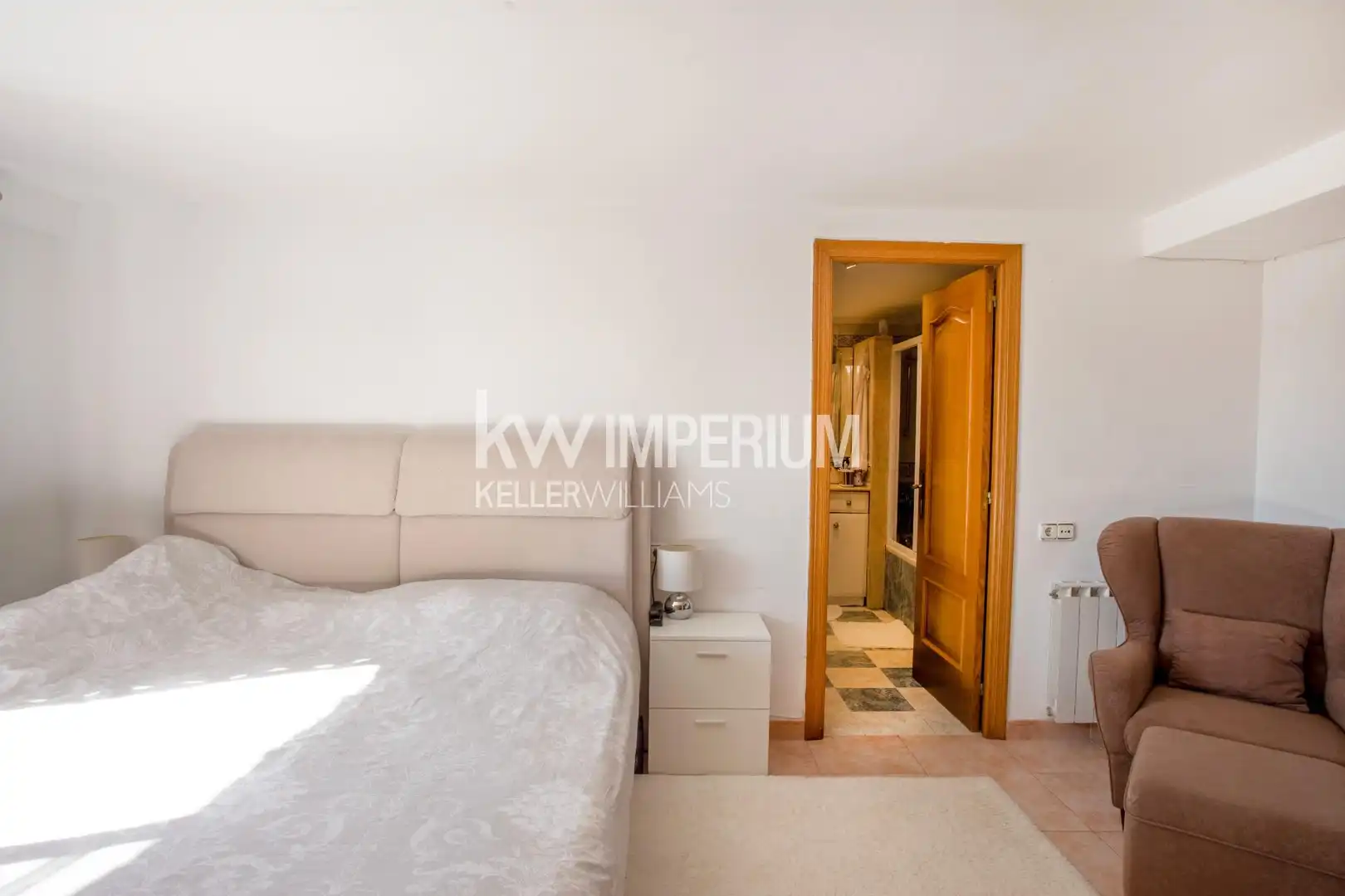 Habitación de Piso de alquiler en Tarragona con Jardín privado, Terraza y Amueblado