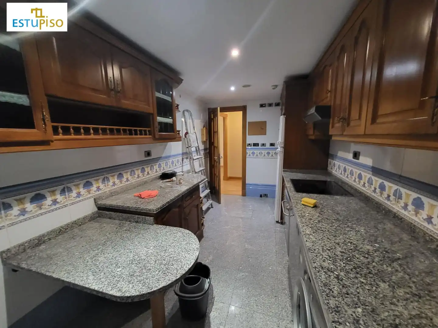 Kitchen of Flat for rent in León Capital   with Balcony