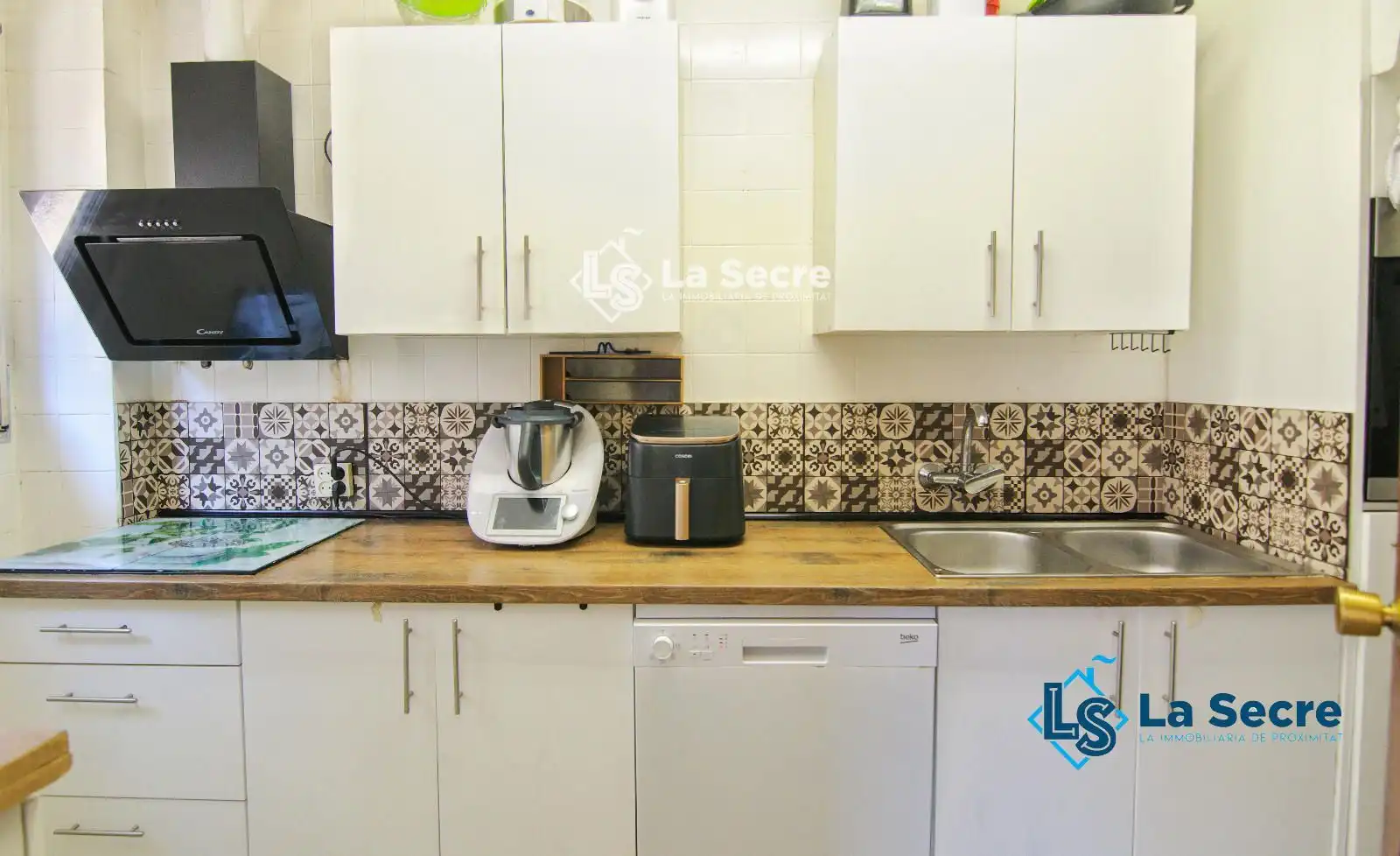 Cocina de Casa o chalet en venta en Martorell con Terraza y Piscina