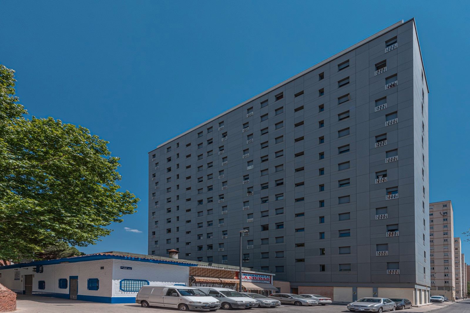 Exterior view of Flat to rent in  Madrid Capital  with Storage room