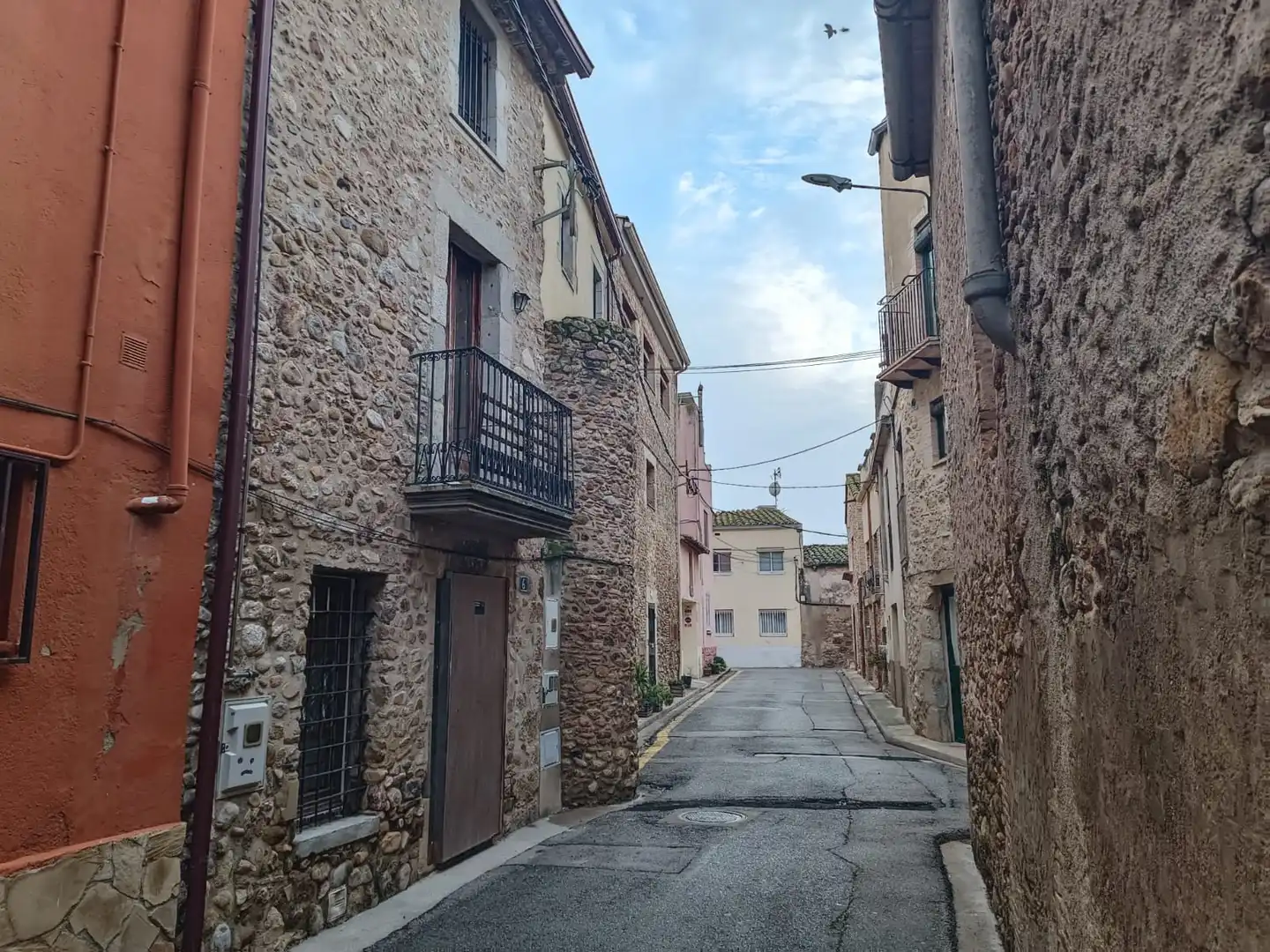 Vista exterior de Casa adosada en venta en Cabanes (Girona)