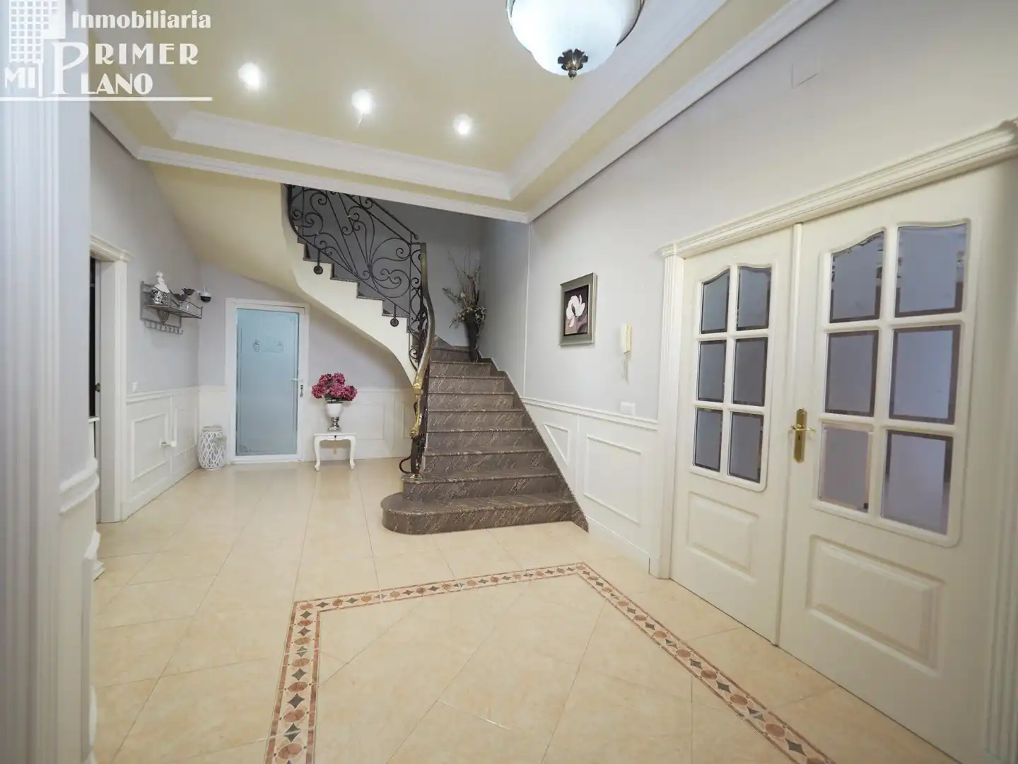 Casa con terraza en venta en Tomelloso, imagen 2