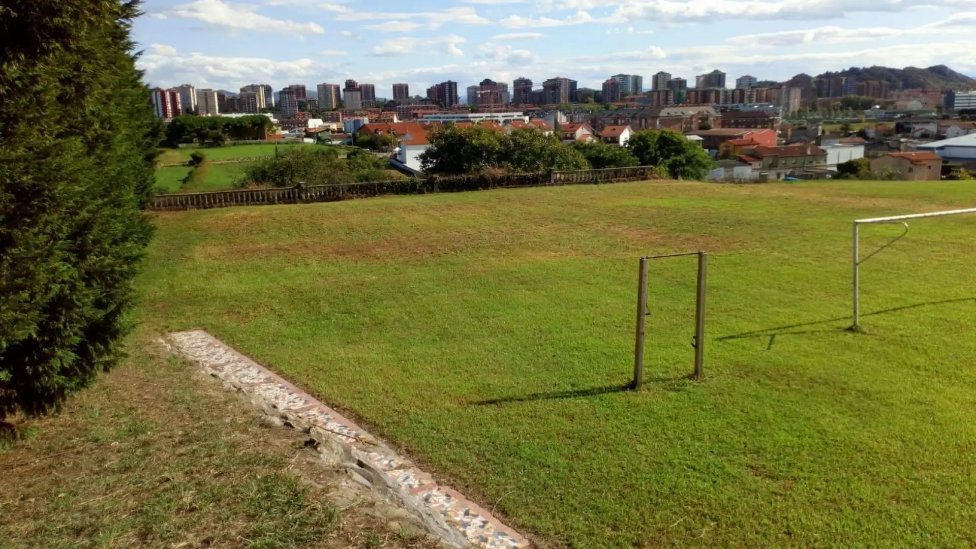 Finca rústica en venda a Alisal - San Román