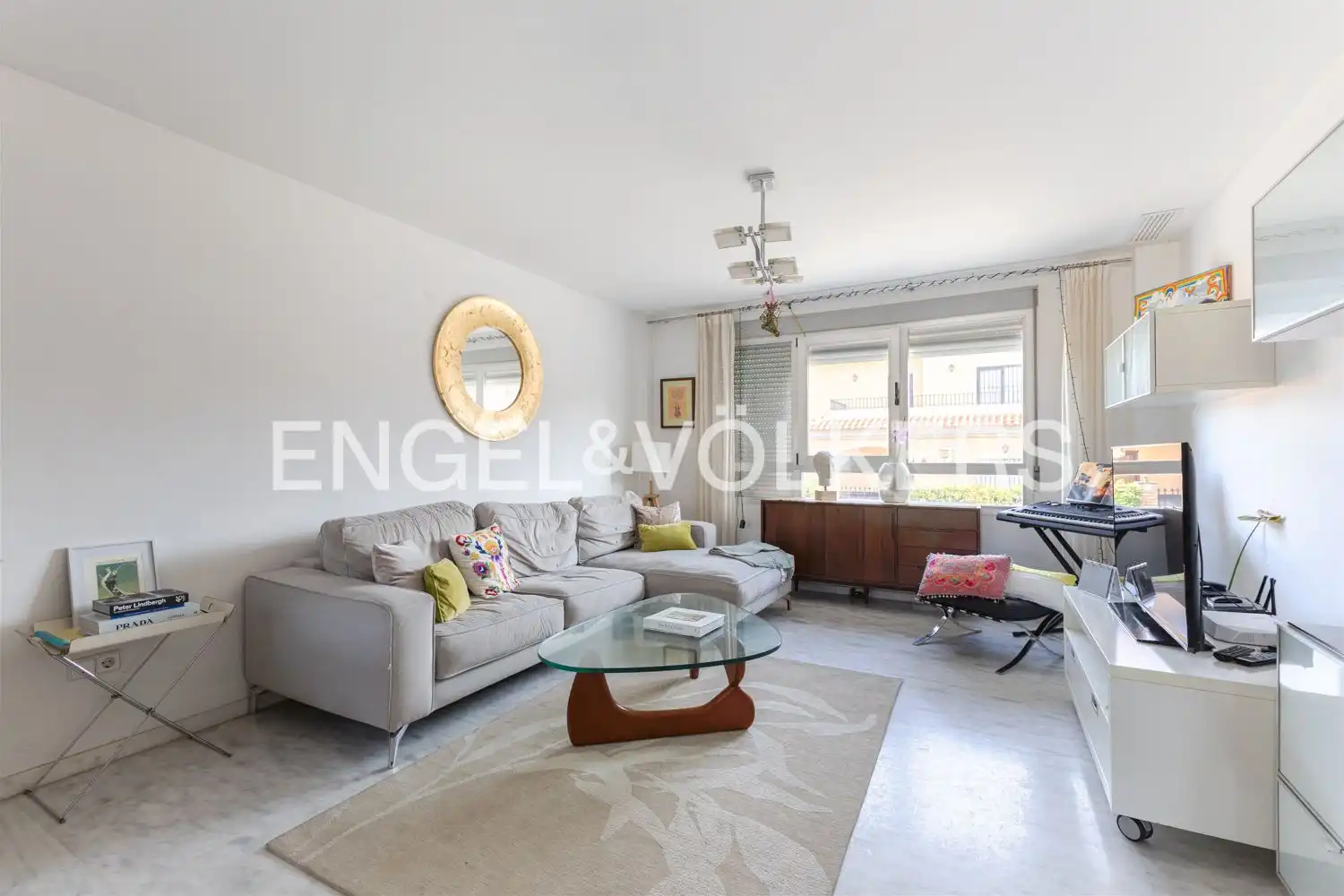 Sala de estar de Casa o chalet en venta en Benissanó con Aire acondicionado, Calefacción y Jardín privado