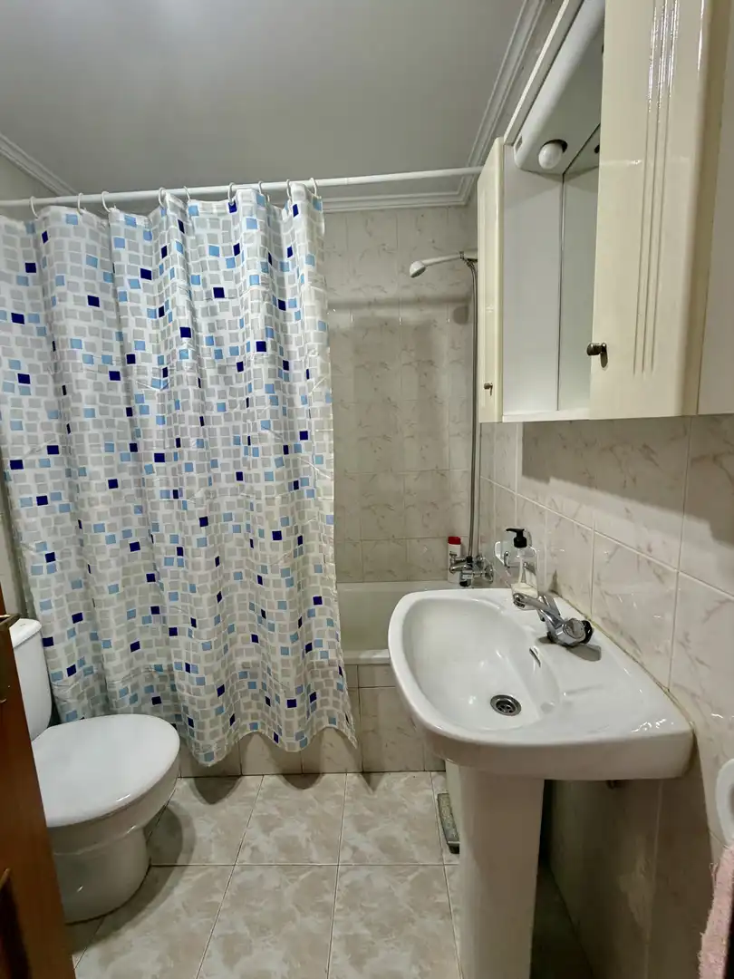 Bathroom of Flat for sale in Medio Cudeyo  with Heating and Terrace