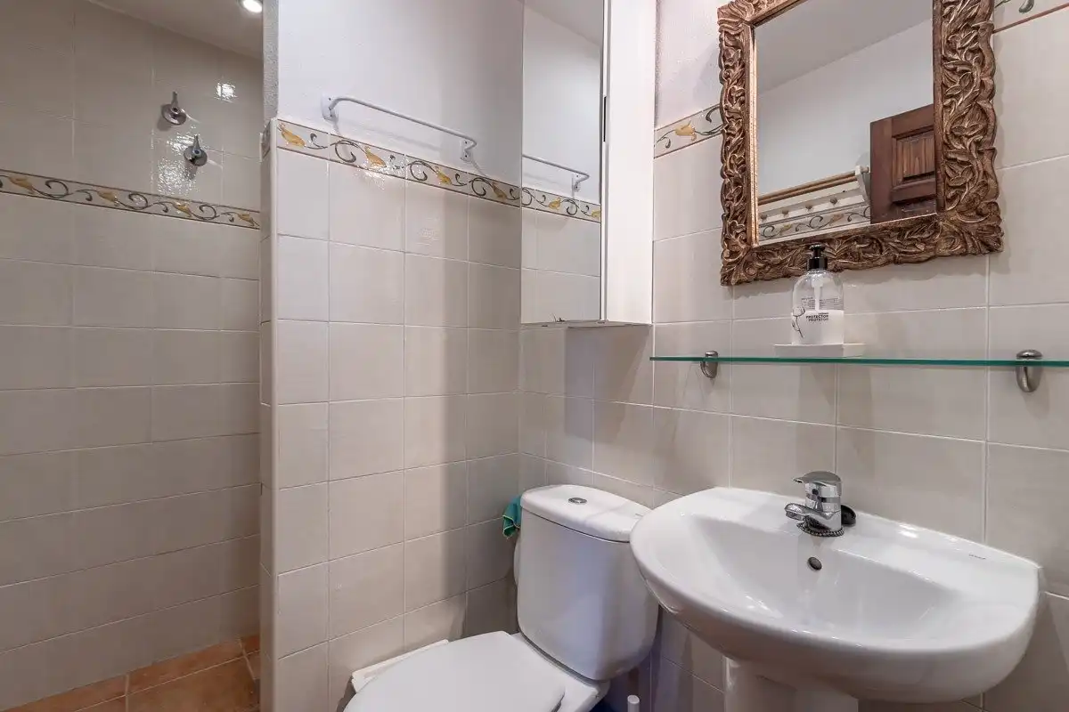 Bany de Casa o xalet en venda en Pórtugos amb Calefacció, Jardí privat i Terrassa