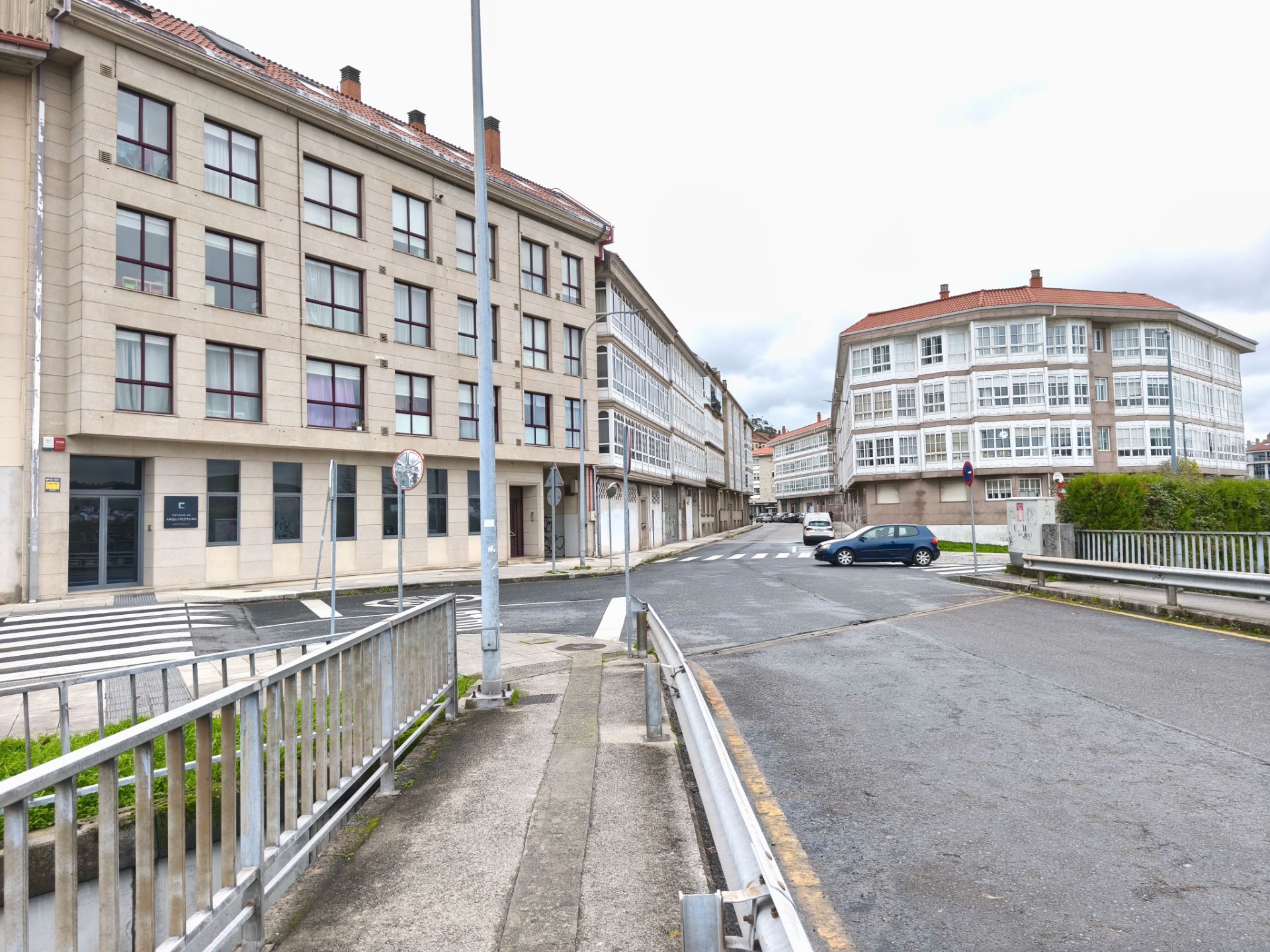 Exterior view of Flat for sale in Santiago de Compostela   with Heating, Storage room and Furnished