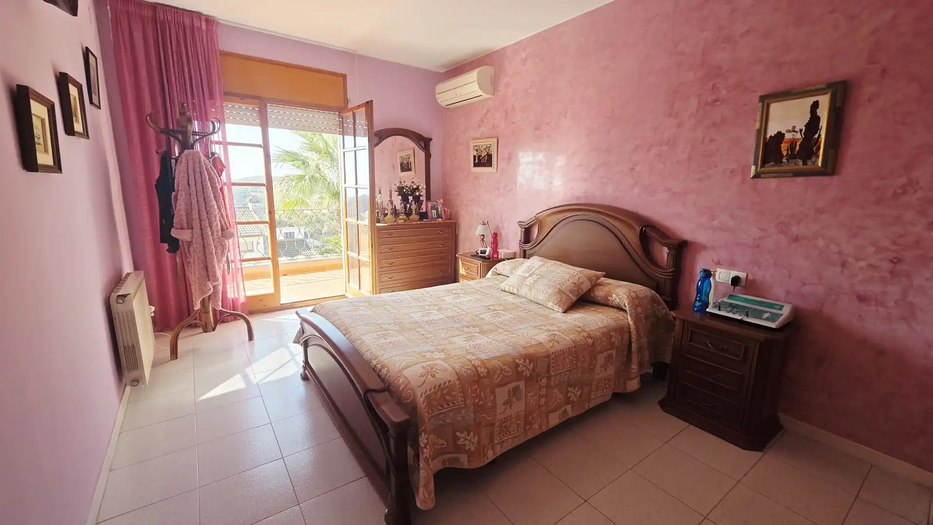 Chalet con terraza en venta en Bellvei, imagen 82
