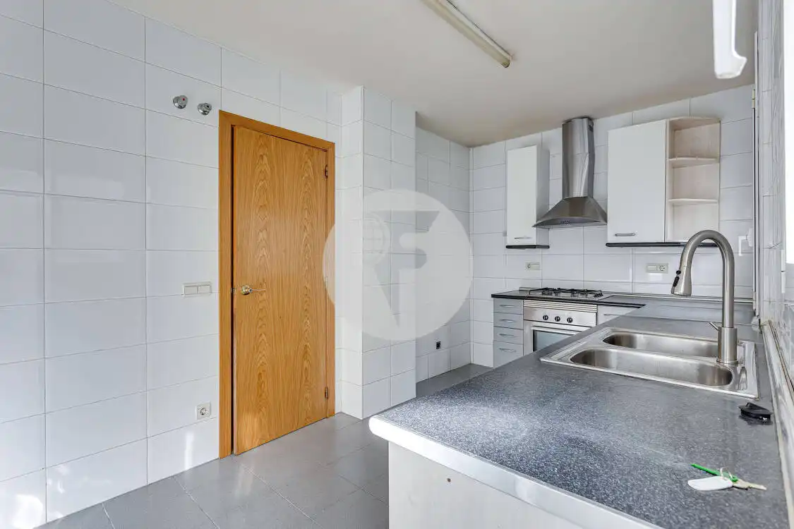 Appartamento con piscina in vendita a Sants - Montjuïc, imagen 24