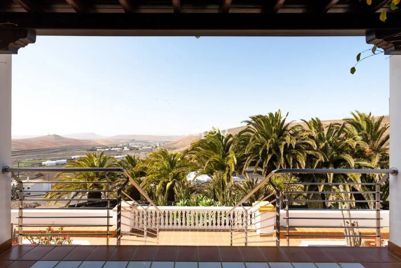 Vista exterior de Casa o chalet en venta en Teguise con Piscina y Jacuzzi