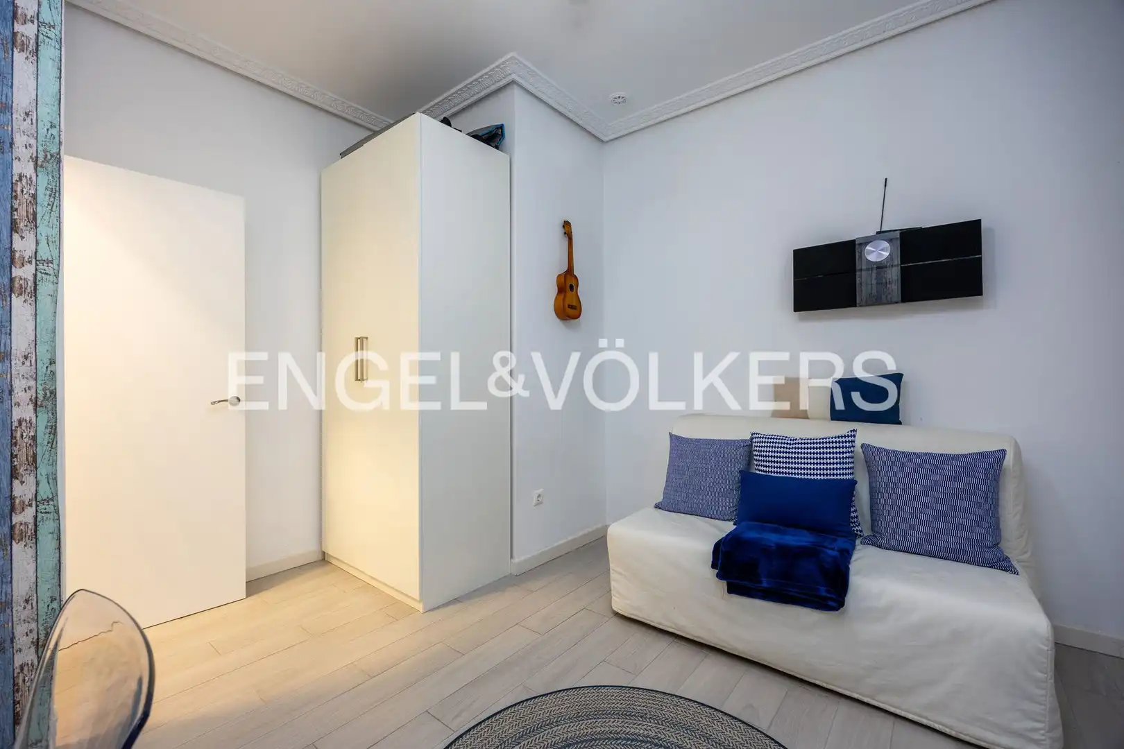 Sala de estar de Piso en venta en Cádiz con Calefacción, Amueblado y Balcón