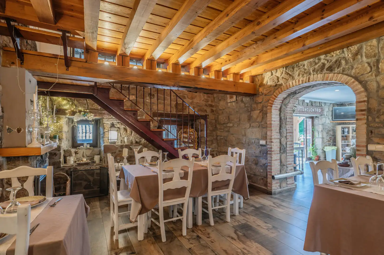 Comedor de Local en venta en Santa María de la Alameda con Calefacción, Amueblado y Alarma