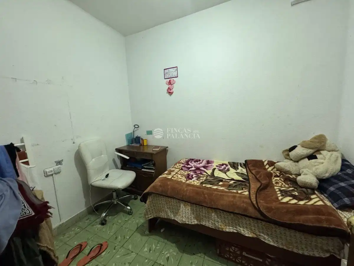 Habitación de Edificio en venta en Soneja