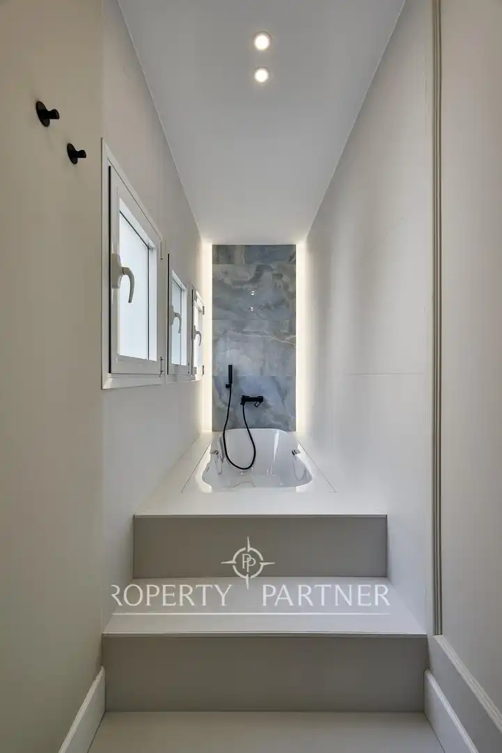 Baño de Apartamento en venta en Madrid con Aire acondicionado, Calefacción y Amueblado
