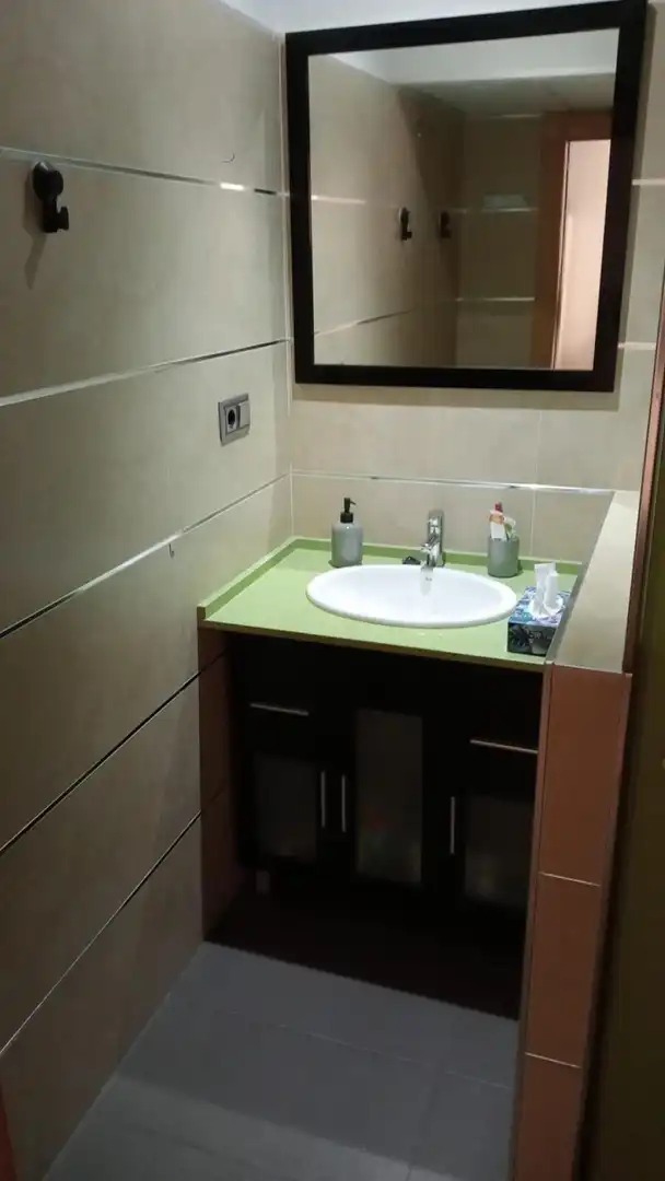 Badezimmer von Wohnung zum Verkauf in Granada