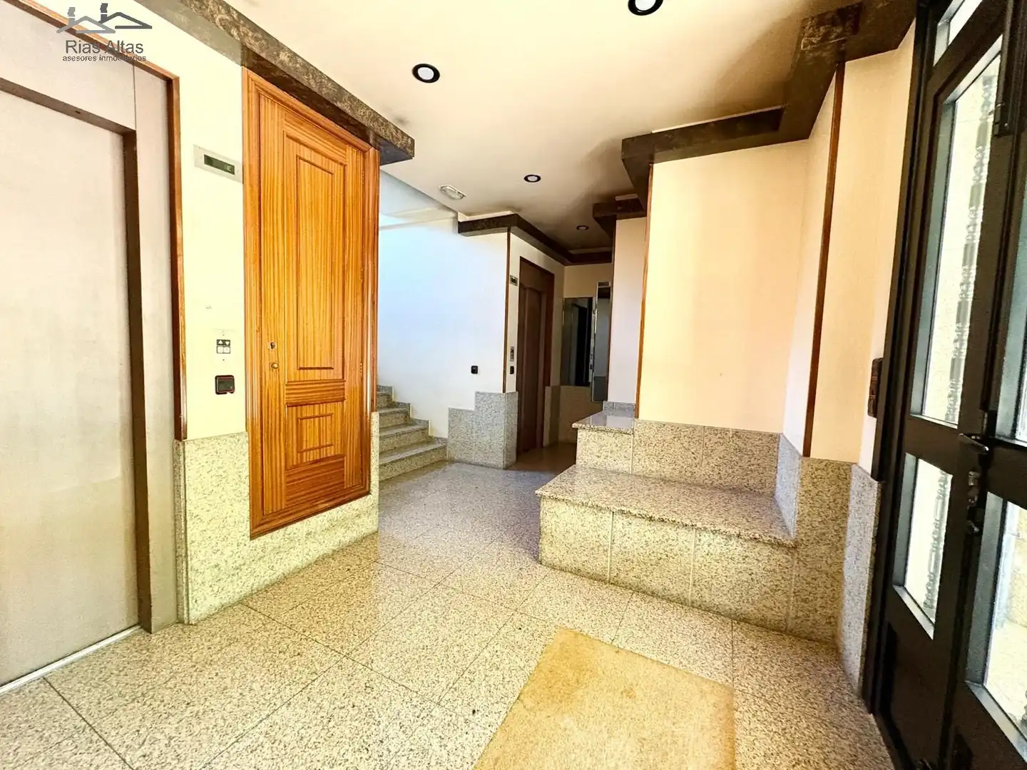 Dúplex en venda en A Coruña Capital  amb Calefacció, Parquet i Traster