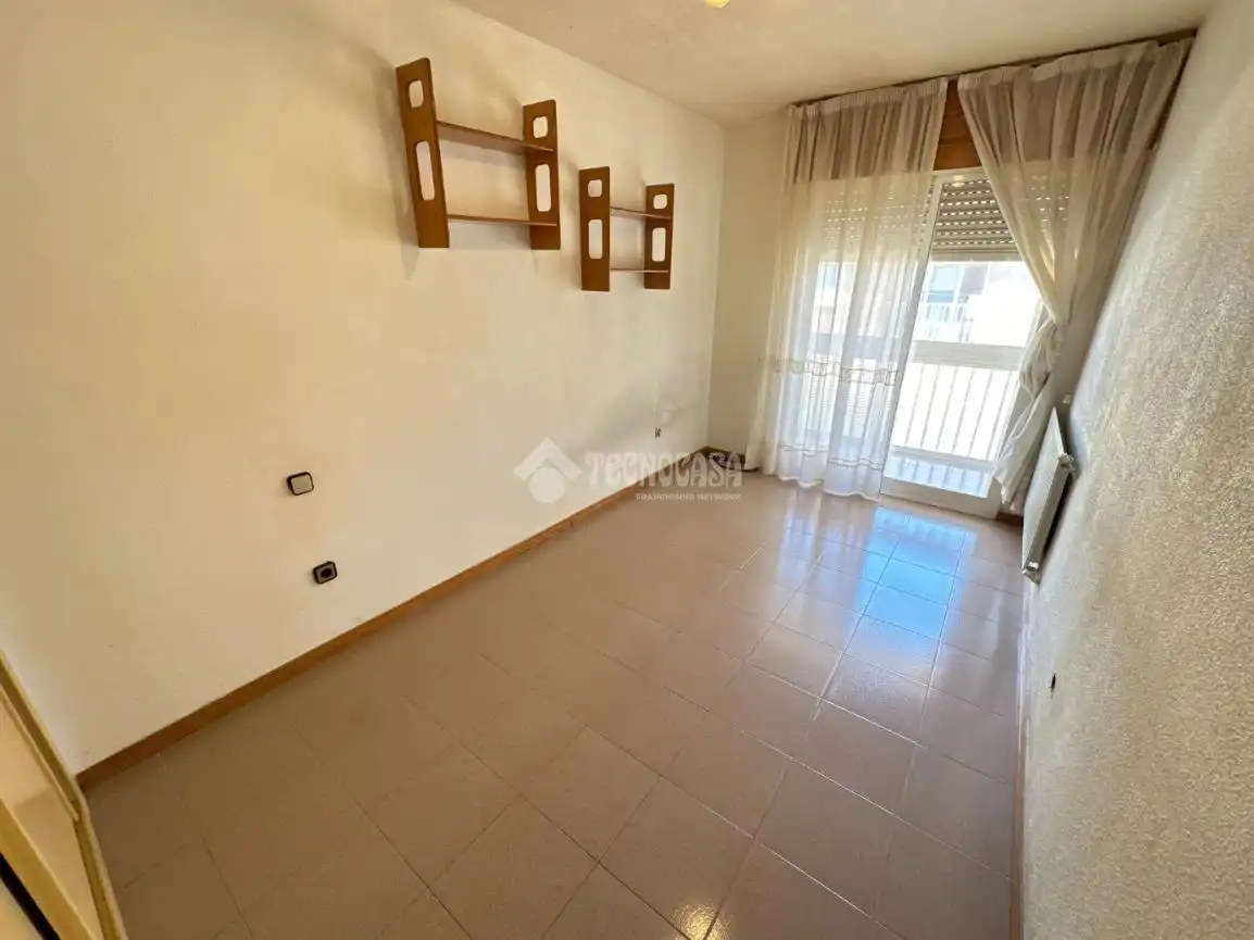 Casa aparellada en venda a Marchamalo, imagen 28