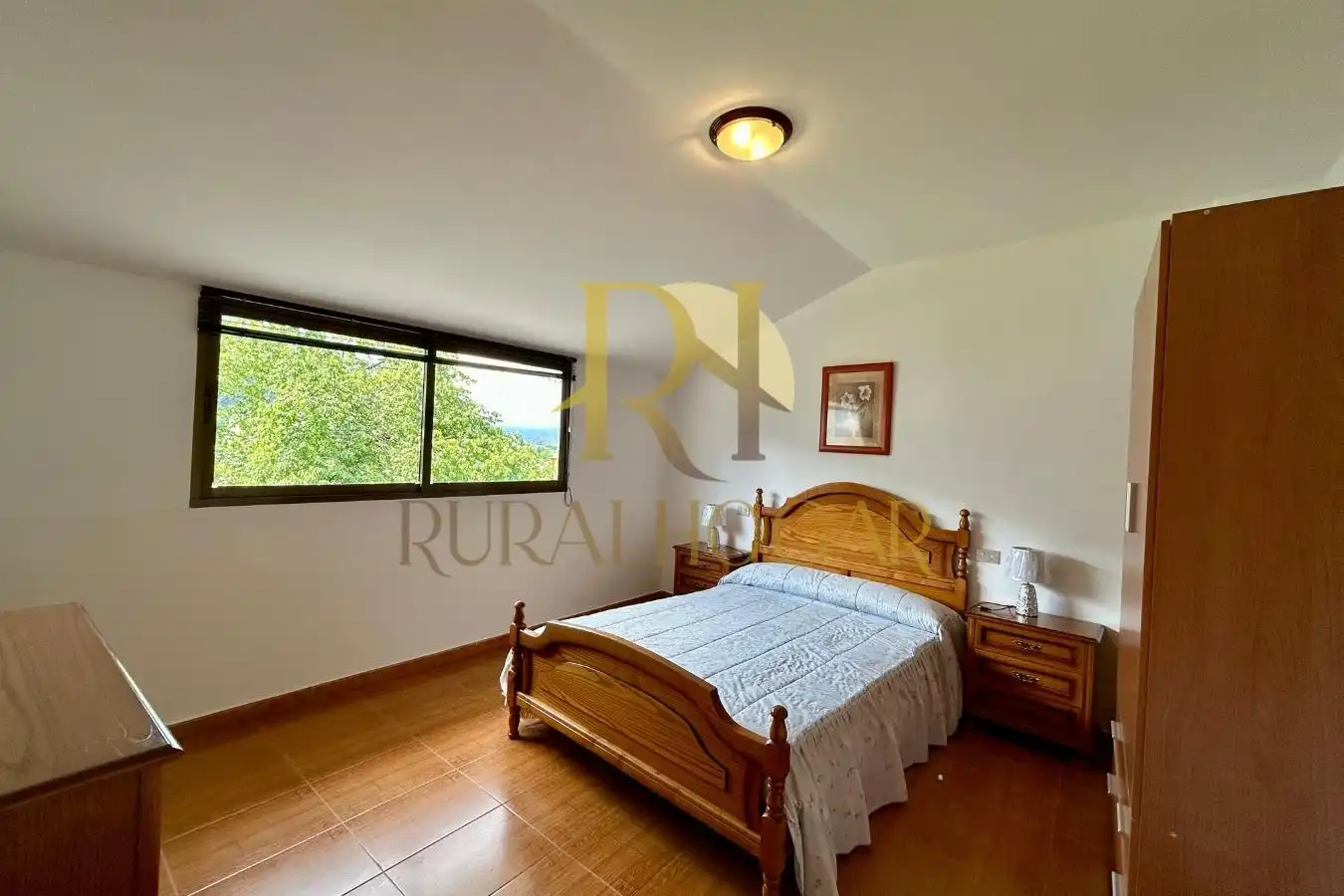 Vista exterior de Casa adosada en venta en Vilamartín de Valdeorras con Terraza