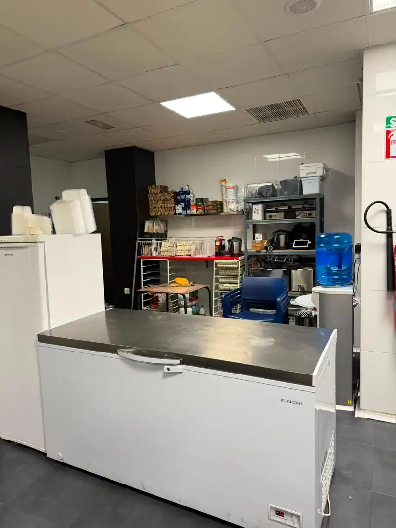 Cocina de Local de alquiler en Sant Joan d'Alacant