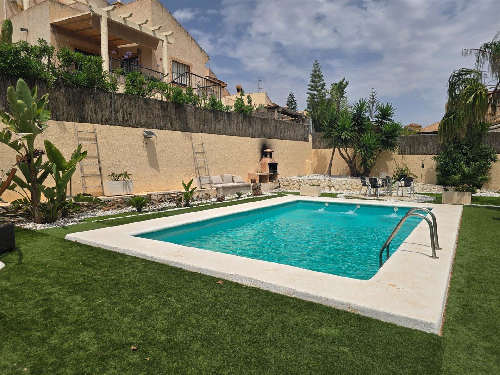 Swimming pool of House or chalet for sale in Vera  with Air Conditioner, Terrace and Swimming Pool