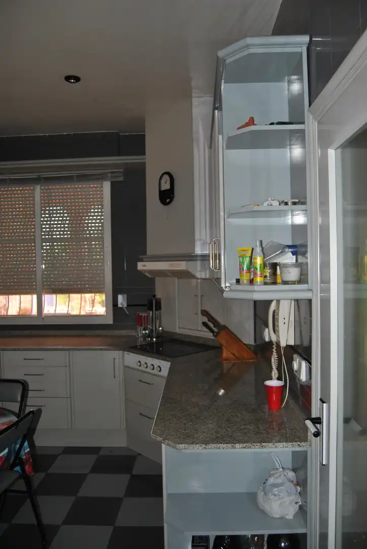 Cocina de Casa o chalet en venta en San Vicente del Raspeig / Sant Vicent del Raspeig con Aire acondicionado, Jardín privado y Piscina