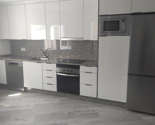 Flat to share in Rúa Travesía de Vigo, Travesía de Vigo - San Xoán, Centro Urbano, Vigo