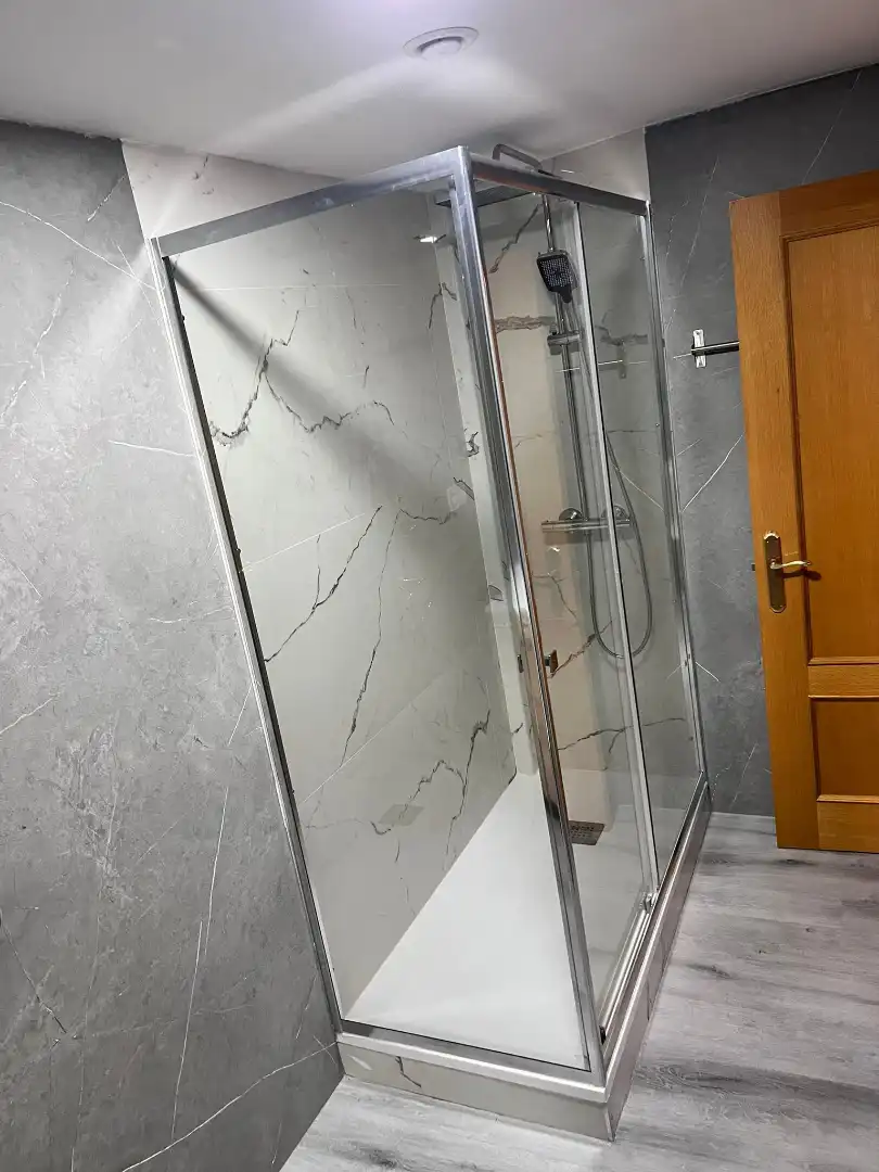 Badezimmer von Country house zur Miete in Fuente El Saz de Jarama mit Klimaanlage, Privatgarten und Abstellraum