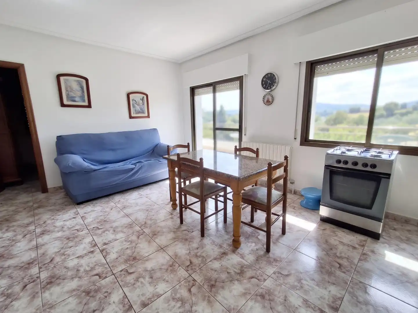 Sala de estar de Casa o chalet en venta en Ourense Capital  con Calefacción, Jardín privado y Terraza