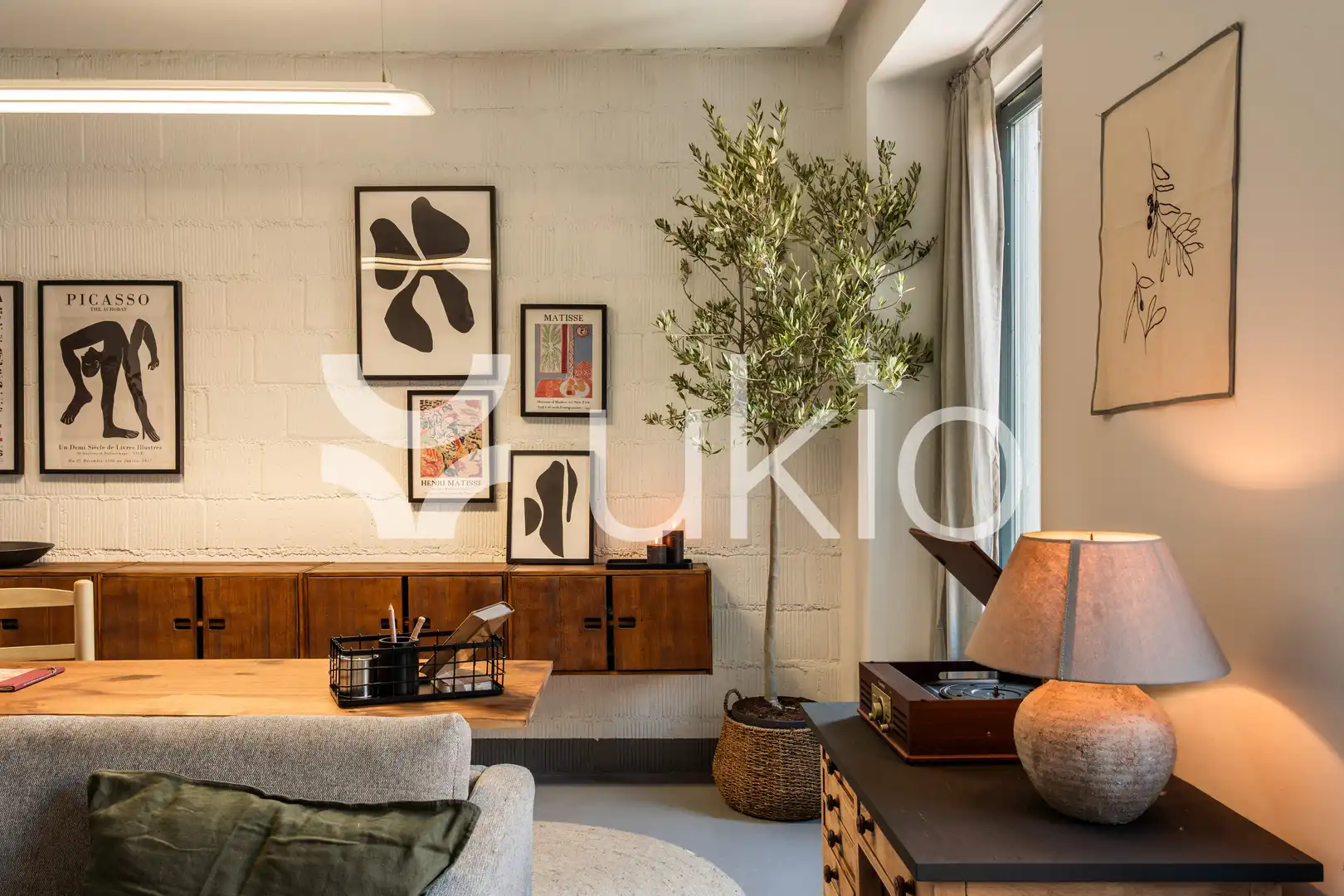 Living room of Apartments for rent in Madrid  with Air Conditioner, Heating and Furnished